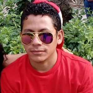 Meet your Posher, Manuel